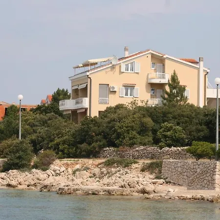 Appartamento Mandre 6386a *